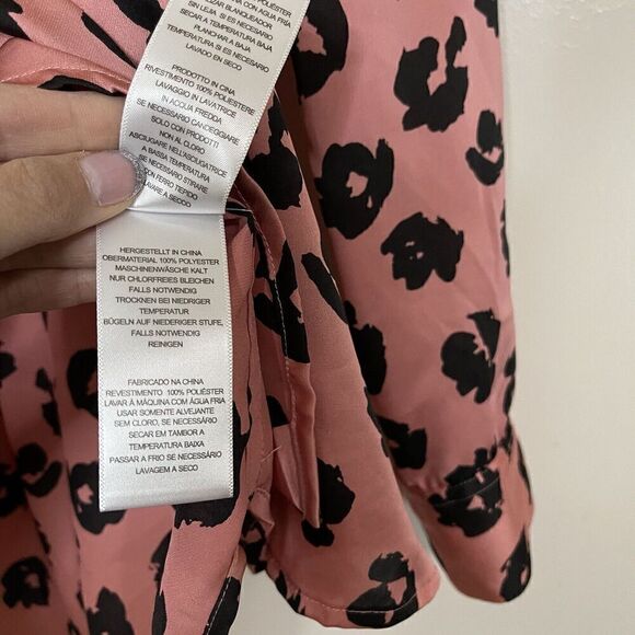 EQUIPMENT pink black floral long sleeve button down blouse size small - Picture 4 of 5